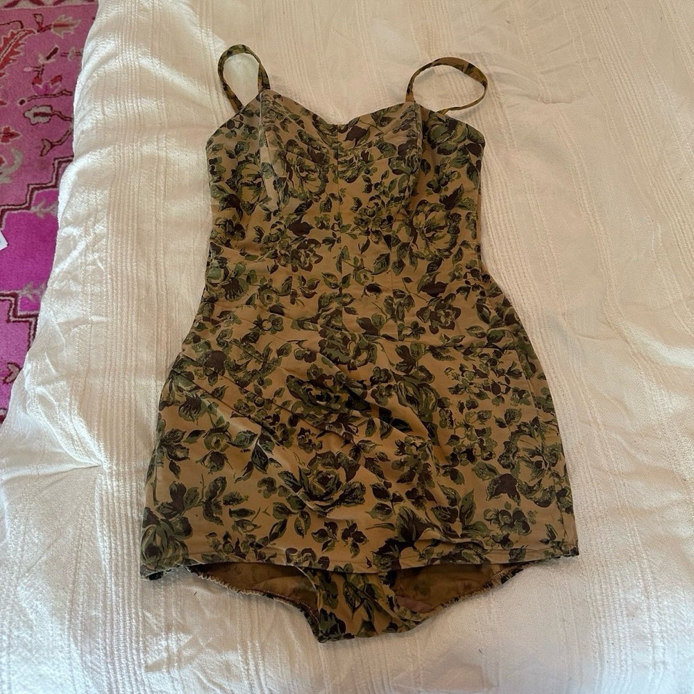 1950s swimsuit